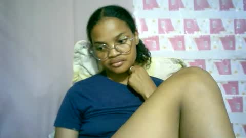 CathyXLisa online show from December 3, 2025, 10:13 am