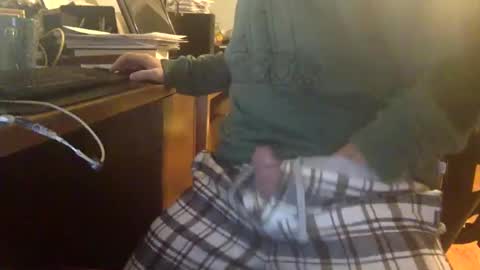 Snapshot of catmandoo21001 chatting on January 26, 2025, 10:24 pm catmandoo21001 online show from January 26, 2025, 10:24 pm