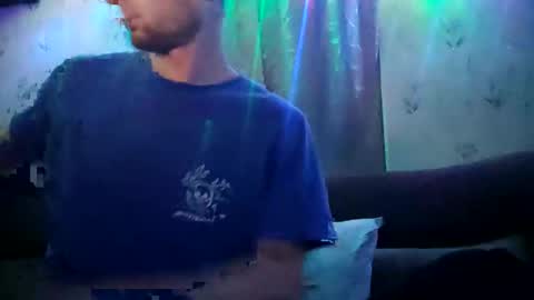 Snapshot of catmen001 chatting on February 24, 2026, 9:57 pm catmen001 online show from February 24, 2026, 9:57 pm