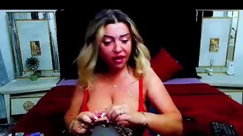 lauren online show from June 17, 2026, 4:37 am