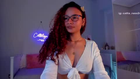 Snapshot of cattaleya_russ chatting on January 21, 2025, 4:43 am catta 3 online show from January 21, 2025, 4:43 am