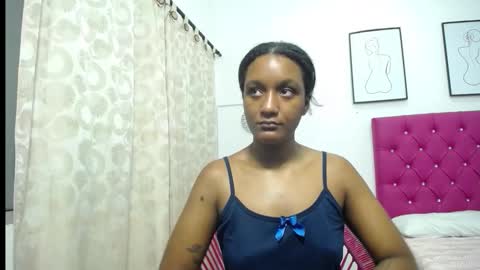 Snapshot of cattleya_hotgirl chatting on October 27, 2025, 2:10 pm Cattleya online show from October 27, 2025, 2:10 pm