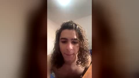cauazms223 online show from July 7, 2026, 7:07 pm