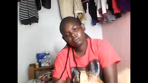 Mecy online show from April 7, 2026, 6:52 pm