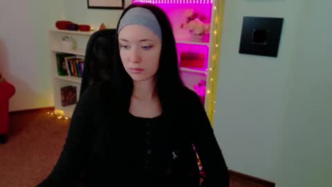 Snapshot of cb_ivanna chatting on January 7, 2026, 5:10 am Ivanna online show from January 7, 2026, 5:10 am