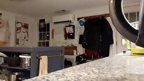 Snapshot of cbgbabc chatting on April 15, 2026, 9:38 am cbgbabc online show from April 15, 2026, 9:38 am