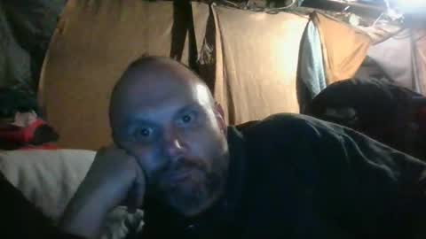 Snapshot of cborzbeyond22213 chatting on October 24, 2025, 11:01 pm TheGoldenStroker222 online show from October 24, 2025, 11:01 pm