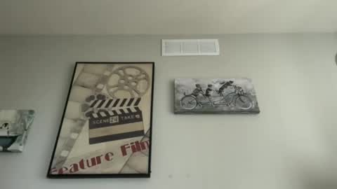 cboyy20 online show from April 10, 2026, 4:12 pm