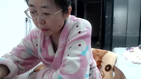 Snapshot of cbz112233 chatting on February 9, 2025, 6:05 pm ANNYANNY online show from February 9, 2025, 6:05 pm