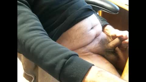 Snapshot of cczt154 chatting on March 9, 2026, 6:45 pm CCzt154 online show from March 9, 2026, 6:45 pm