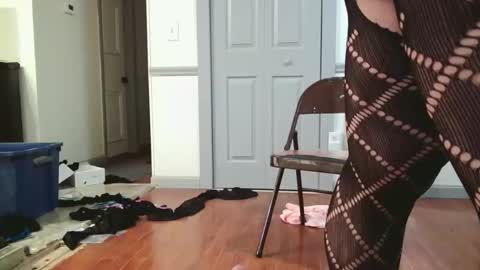 a online show from February 21, 2026, 2:01 am