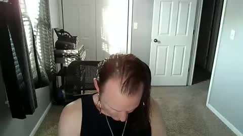 Snapshot of cdheatherxxx chatting on December 8, 2024, 7:54 pm cdheatherxxx online show from December 8, 2024, 7:54 pm