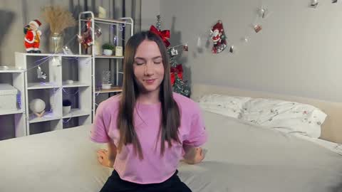 Josie Manesi online show from January 9, 2025, 7:08 pm