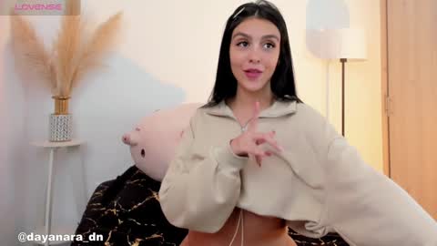 Snapshot of celeste_1220 chatting on January 10, 2025, 3:29 am Alice online show from January 10, 2025, 3:29 am
