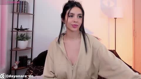 Snapshot of celeste_1220 chatting on January 24, 2025, 6:14 am Alice online show from January 24, 2025, 6:14 am