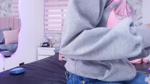 Celeste online show from November 22, 2025, 11:53 am