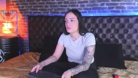 celeste_starsss online show from May 31, 2026, 9:05 pm