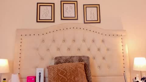 CELESTE MIRANDA online show from December 20, 2025, 12:12 pm