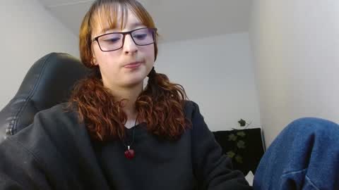 Snapshot of celesteayase chatting on January 29, 2025, 10:22 pm celesteayase online show from January 29, 2025, 10:22 pm