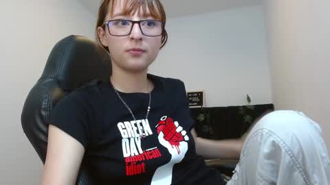 Snapshot of celesteayase chatting on February 6, 2025, 8:34 pm celesteayase online show from February 6, 2025, 8:34 pm