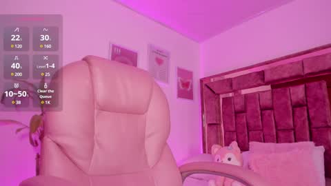 Snapshot of celestecute_ chatting on January 13, 2025, 2:18 am Celeste   INSTAGRAM Celestecute 01 online show from January 13, 2025, 2:18 am