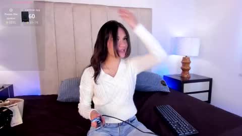 Lauren online show from January 15, 2026, 8:01 pm