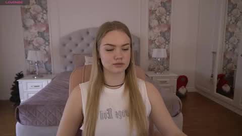 celestenoirr online show from January 19, 2026, 7:45 am