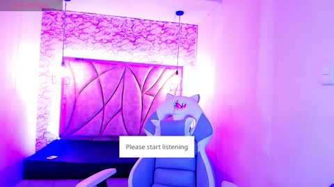        online show from October 4, 2025, 12:03 pm