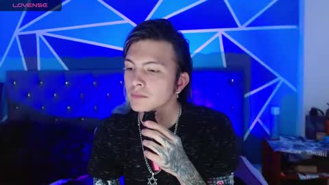 I am Valentinn online show from October 13, 2025, 12:21 am