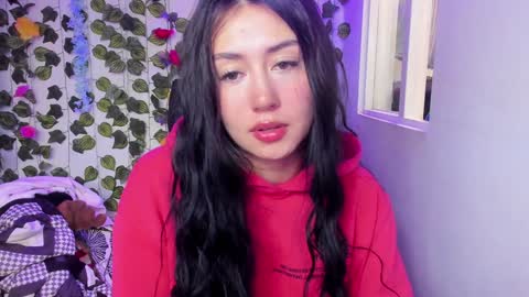 Snapshot of celestinepurple chatting on January 4, 2025, 4:00 pm Celestineeeeee online show from January 4, 2025, 4:00 pm