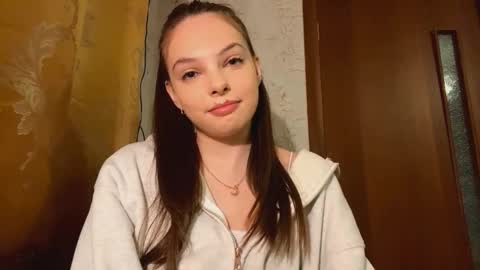 Mia online show from March 1, 2026, 4:09 pm