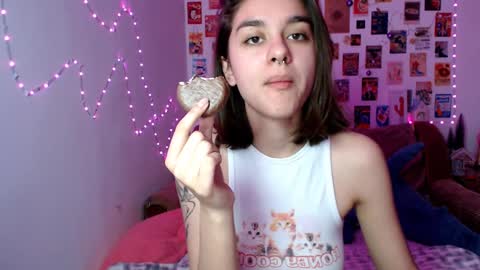 Snapshot of celine_dionn chatting on December 15, 2024, 11:45 am  Celine  online show from December 15, 2024, 11:45 am