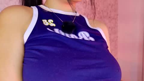 Celine online show from December 15, 2025, 6:17 am