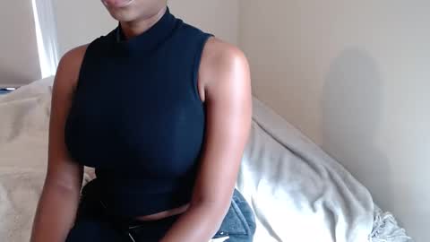 Snapshot of celinecostas chatting on September 27, 2025, 5:51 pm Celine Costas online show from September 27, 2025, 5:51 pm