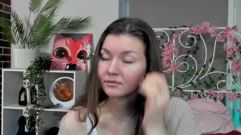 Nina online show from March 1, 2026, 8:55 pm