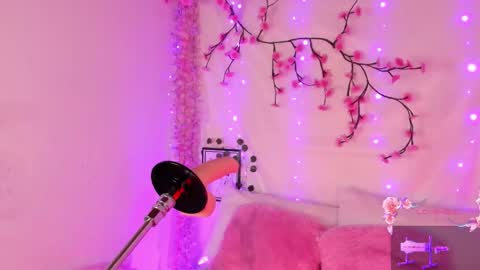 Hello guys my name is Sofi and Lizzie and  Vanessa online show from October 30, 2025, 12:01 am