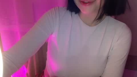 Snapshot of cerisedood82 chatting on December 22, 2025, 6:38 pm Eva online show from December 22, 2025, 6:38 pm