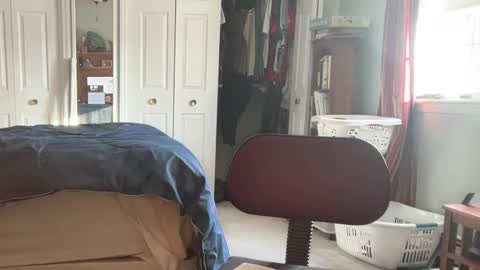 Snapshot of cfnmworkout1 chatting on January 27, 2025, 1:41 pm cfnmworkout1 online show from January 27, 2025, 1:41 pm