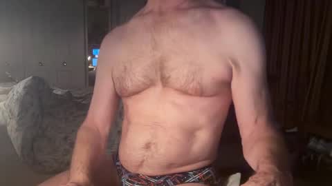 Snapshot of cfnmworkout1 chatting on October 14, 2025, 1:17 am cfnmworkout1 online show from October 14, 2025, 1:17 am