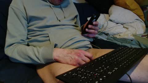 Snapshot of cgn4you chatting on February 14, 2025, 6:29 pm cgn4you online show from February 14, 2025, 6:29 pm