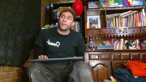 cguffey2284 online show from March 7, 2025, 1:20 am