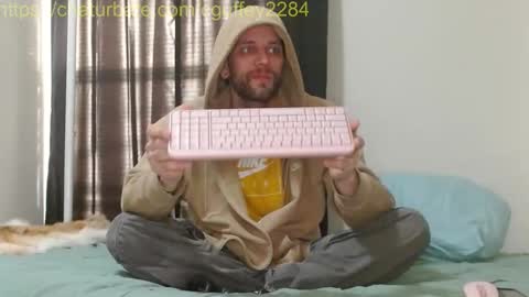 Snapshot of cguffey2284 chatting on January 15, 2026, 9:40 pm cguffey2284 online show from January 15, 2026, 9:40 pm