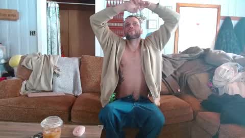 Snapshot of cguffey2284 chatting on February 8, 2026, 5:27 pm cguffey2284 online show from February 8, 2026, 5:27 pm