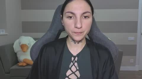 Kate online show from September 26, 2025, 5:11 am