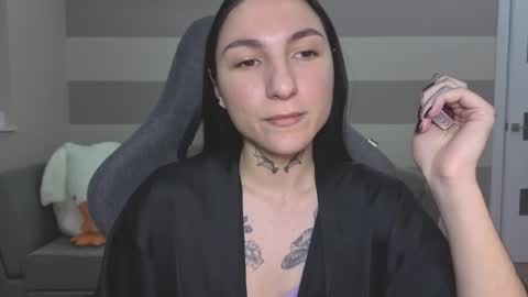 Kate online show from October 2, 2025, 9:05 am