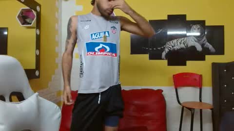 Snapshot of chacorta_ chatting on May 6, 2026, 1:57 am chacorta_ online show from May 6, 2026, 1:57 am