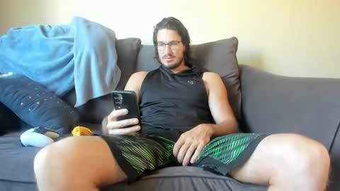 Lydong online show from March 1, 2026, 6:43 pm