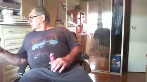 Chalky online show from January 12, 2026, 8:19 am