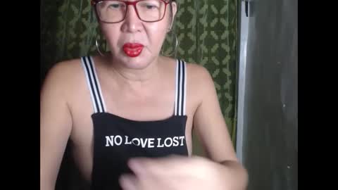 Snapshot of champaka123 chatting on December 5, 2024, 5:04 am champaka online show from December 5, 2024, 5:04 am