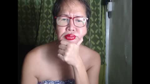 Snapshot of champaka123 chatting on December 15, 2024, 12:51 am champaka online show from December 15, 2024, 12:51 am